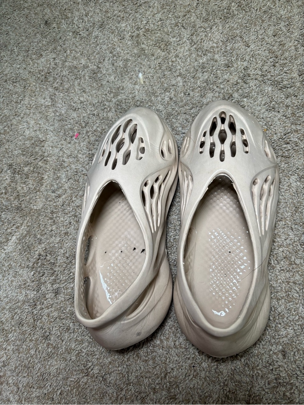 Yeezy Women's Slip-On Foam Clogs - Stone